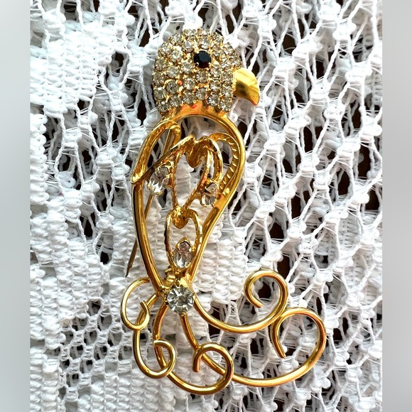 Lovebird vintage gold tone brooch pin - Picture 3 of 5